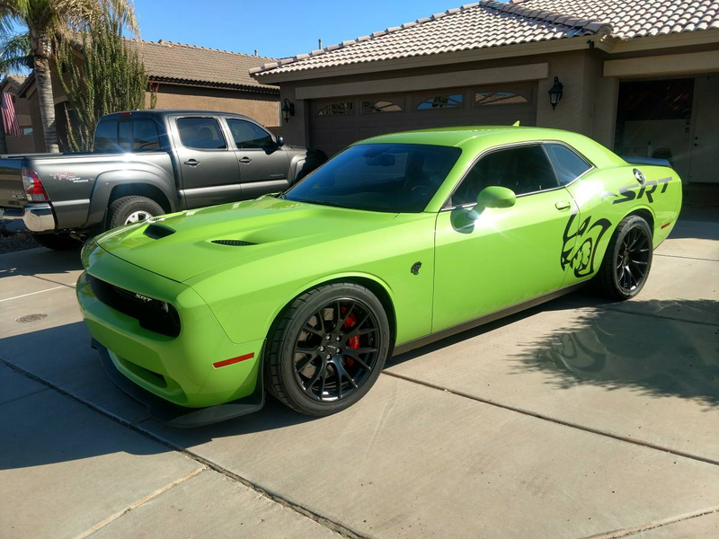 Illustration for article titled At $44,000, Could This 2015 Dodge Challenger SRT Hellcat Be Near Purr-fect?